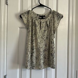 Banana Republic Women’s Blouse- size XXS